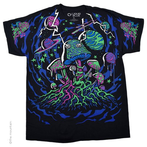 Liquid Blue Light Fantasy Shroom Galaxy Black Short Sleeve T-shirt